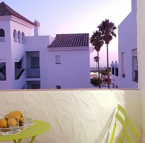 Conil Con Sabor A Mar * كونيل ذي لا فرونتيرا